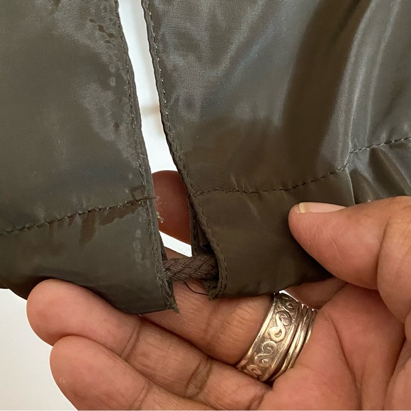 Forever 21 Hooded Windbreaker Utility Jacket Olive Green sized Medium - Picture 9 of 13